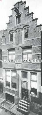 Noord-Holland, 1918, Amsterdam, Gevel van 1614 aan het Rapenburg (13) te Amsterdam. Dit huis is aangekocht door de vereeniging 