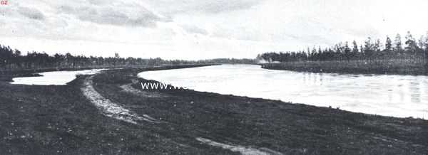 Limburg, 1918, Sittard, De Maas bij het kasteel van Obbicht. Rechts op den Belgischen oever de electrische draadversperring der Duitschers