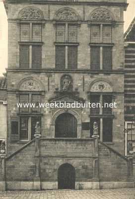 Zeeland, 1919, Brouwershaven, Brouwershaven. Dtail van den voorgevel van het Stadhuis