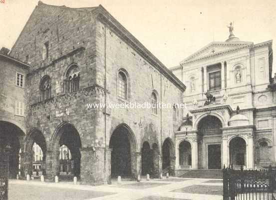 Itali, 1919, Bergamo, Bergamo. Voorgevel van de Kathedraal en het Bibliotheekgebouw (voormalig Palazzo Vecchio)