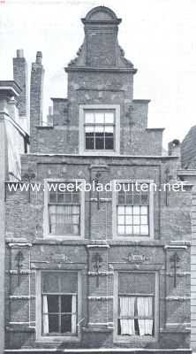 Zuid-Holland, 1919, Dordrecht, Bovengedeelte van den gevel van het huis Voorstraat 134 te Dordrecht, aangekocht door de vereeniging 