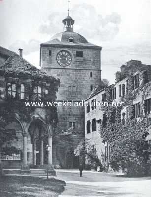 Duitsland, 1919, Heidelberg, Het Heidelberger Slot. Wachttoren met toegangspoort. Rechts de Ruprechtsbouw