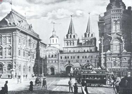Rusland, 1919, Moskou, De Iberische Poort te Moskou, met de kapel van de Iberische moeder Gods