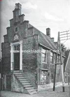 Oude Noord-Holl. Raadhuisjes. Voormalig raadhuis te Spanbroek