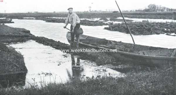 Nederland, 1919, Onbekend, Bij de veenders. Het uitgraven