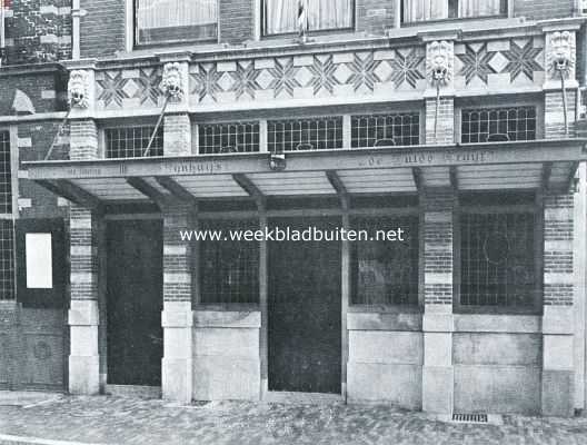 Noord-Holland, 1920, Haarlem, De Gulde Druijf te Haarlem. De vernieuwde pui aan de Koningstraat