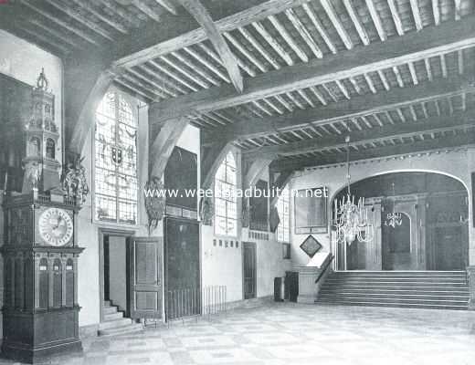 Noord-Holland, 1920, Haarlem, Het Stadhuis te Haarlem. De oude feestzaal van het grafelijk jachtslot