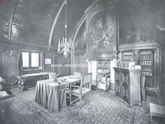 Noord-Holland, 1920, Haarlem, Het Stadhuis te Haarlem. De kamer van den secretaris in den meest vooruitspringenden aanbouw aan de Groote Markt