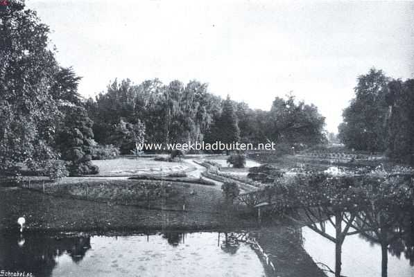 Helmond's nieuwe gemeentehuis. Het slotpark achter het kasteel Helmond