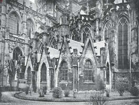Noord-Brabant, 1920, Den Bosch, De St. Jans Kathedraal te 's Hertogenbosch. Kapellen aan het koor