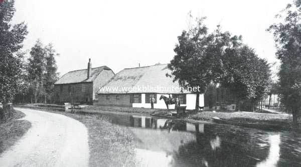 Nederland, 1921, Onbekend, Een mooi plekje aan de Lopiker Wetering. Oude boerderij in de oude heerlijkheid Zevender