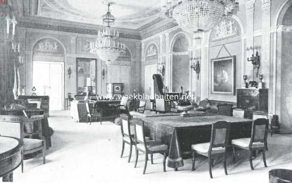 Oostenrijk, 1921, Baden, Het landhuis de Weilburg te Baden. De groote zaal