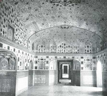 India, 1921, Agra, Indische steden. Het Spiegelpaleis in het fort te Agra