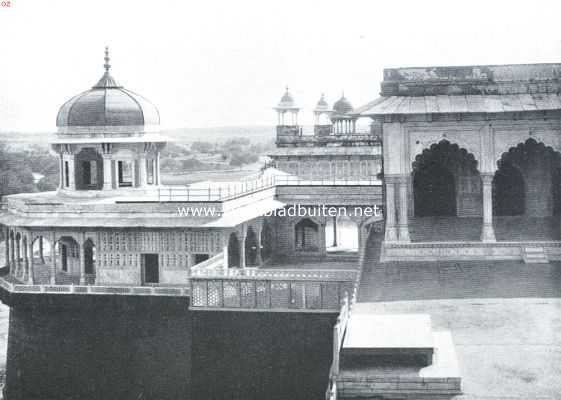 India, 1921, Agra, Indische steden. Het keizerlijke paviljoen in het fort te Agra