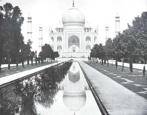 India, 1921, Agra, Indische steden. De Tadsj-Mahal te Agra