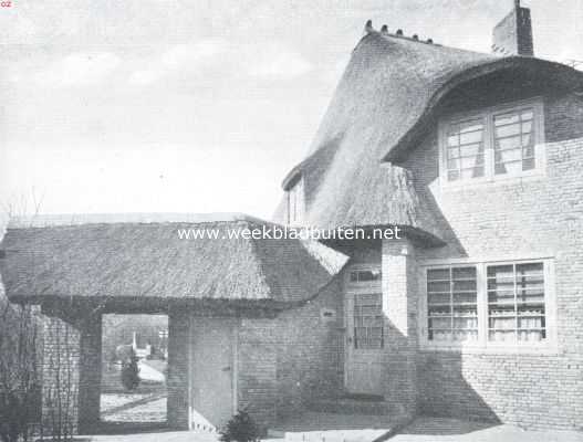 Noord-Holland, 1921, Bergen, Moderne landhuizen. Dtail van den achtergevel met poortje