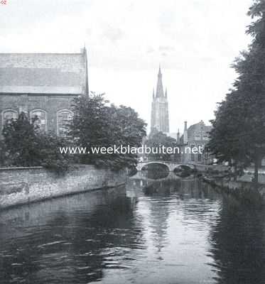 Belgi, 1921, Brugge, Bij het Begijnhof te Brugge. Op den achtergrond de toren der O.-L. Vrouwekerk