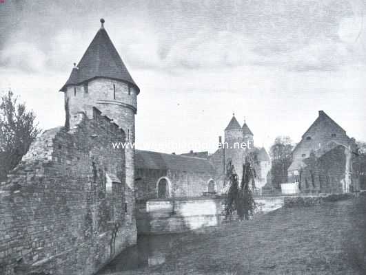 Limburg, 1921, Maastricht, Pater Vincktoren met Helpoort en  toren 