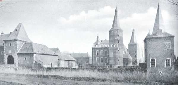 Zuid-Limburg, 1921, Hoensbroek, Het kasteel Hoensbroeck met voorpoort en bijgebouwen