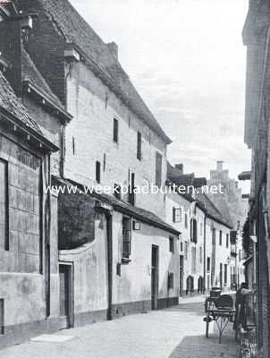 Utrecht, 1921, Amersfoort, Gezicht in de Muurhuizen tusschen de Lange Gracht en Bloemendalsche Binnenpoort