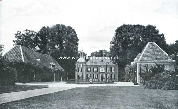 Overijssel, 1922, Windesheim, Het Huis te Windesheim, met voorhof en bijgebouwen