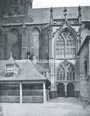 Utrecht, 1922, Amersfoort, Het zuiderportaal van de St. Joriskerk