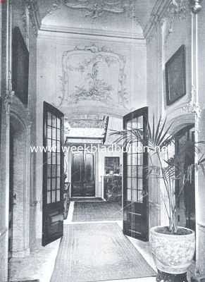 Noord-Holland, 1922, Amsterdam, Het huis van de familie Van Loon. Vestibule in het huis van de familie Van Loon