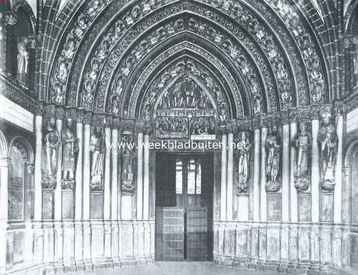 Limburg, 1922, Maastricht, Het zuiderportaal van de St. Servatiuskerk