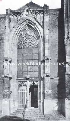 Utrecht, 1922, Rhenen, Het zuiderportaal van de St. Cunera-kerk te Rhenen