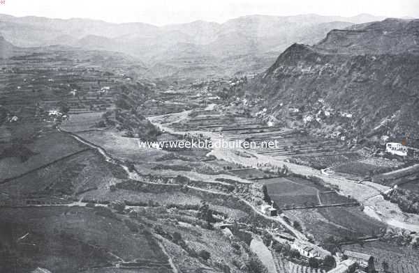 Spanje, 1922, Onbekend, Reisindrukken van de Canarische Eilanden. Barranco del Dragonal (Gran Canaria)