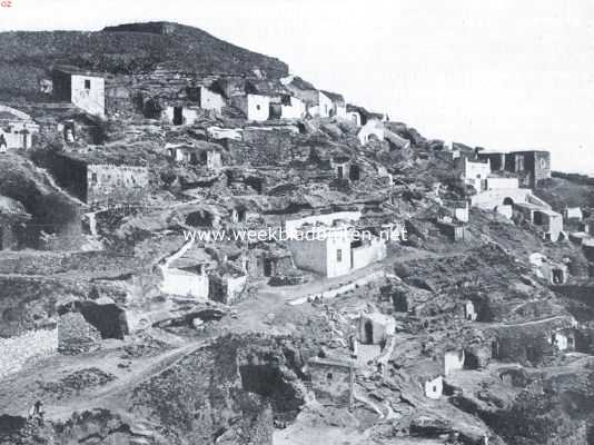 Spanje, 1922, Atalaya, Reisindrukken van de Canarische Eilanden. Rotswoningen van Atalaya