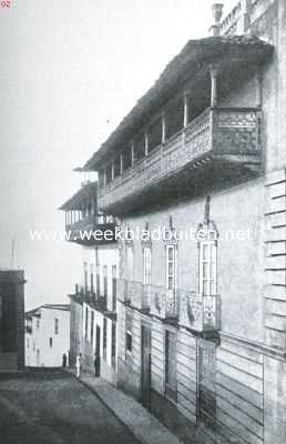Spanje, 1922, La Oratava, Reisindrukken van de Canarische Eilanden. Oude Spaansche huizen met balkons in Villa Oratava