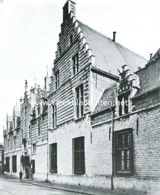 Noord-Brabant, 1922, Bergen op Zoom, De voorgevel van het Markiezenhof te Bergen op Zoom aan de Steenbergsche straat