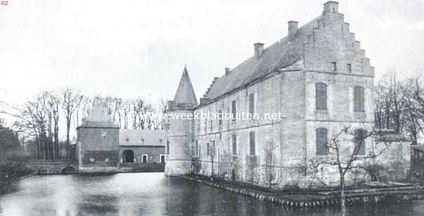 Limburg, 1922, Klimmen, Het kasteel Rivieren. Met voorpoort