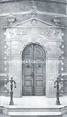 Noord-Holland, 1922, Hoorn, Poortje van het stadhuis te Hoorn