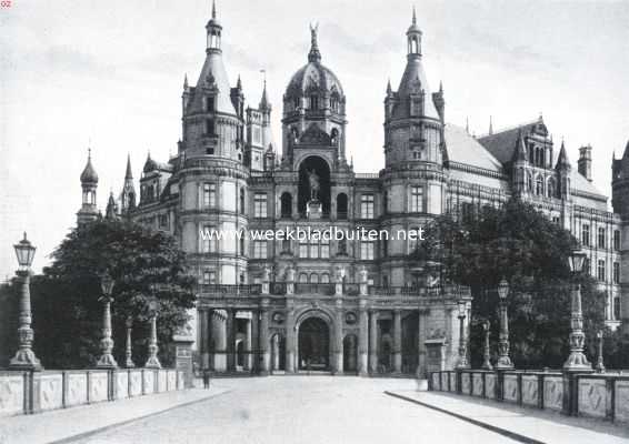 Duitsland, 1922, Schwerin, Het slot te Schwerin. Toegang tot den hoofdingang van het slot te Schwerin