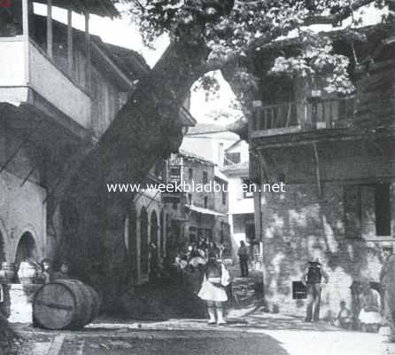 Griekenland, 1922, Patras, Andritzena nabij Patras. Kijkje bij een der ingangen van de plaats