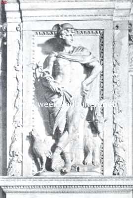 Het Amsterdamsche Stadhuis-Paleis. Het beeld van Mercurius in den zuidoostelijken hoek der galerijen in het Stadhuis-Paleis