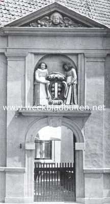 Zuid-Holland, 1923, Gouda, Poortje van het Oude Vrouwenhuis te Gouda