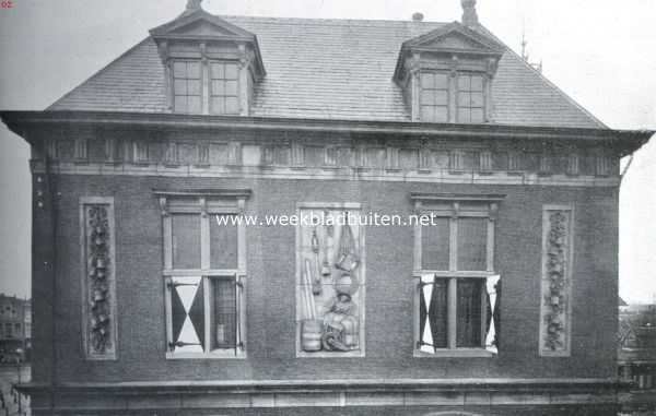 Zuid-Holland, 1923, Gouda, De Waag te Gouda. Bovendeel van een der zijgevels