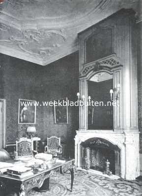 Zuid-Holland, 1923, Den Haag, Het Logement van Amsterdam. Een der vertrekken, thans werkkamer van den minister van Buitenlandsche Zaken