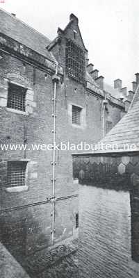 Zuid-Holland, 1923, Den Haag, Het Binnenhof. Kijkje aan de binnenplaats van de gevangenisgebouwen bij de Gevangenpoort