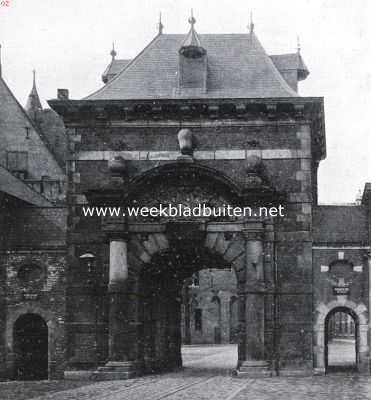 Zuid-Holland, 1923, Den Haag, Het Binnenhof. De Maurits- of Grenadierspoort, buitenzijde