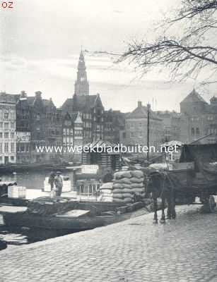 Noord-Holland, 1924, Amsterdam, Aan het Damrak te Amsterdam