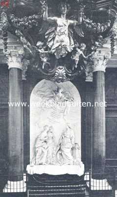 Noord-Holland, 1924, Haarlem, De oude Sint Bavokerk te Haarlem. De St. Bavokerk te Haarlem. Allegorisch relief onder het orgelfront