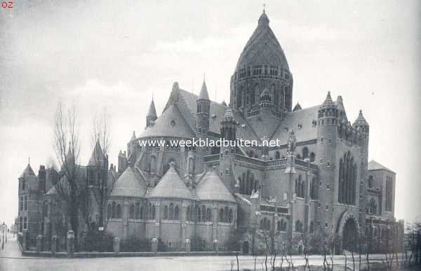 De nieuwe Sint Bavokerk te Haarlem, gezien uit het noordoosten