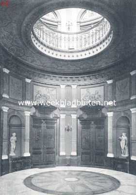 Teylers Fundatiehuis te Haarlem. Vestibule van Teylers Museum