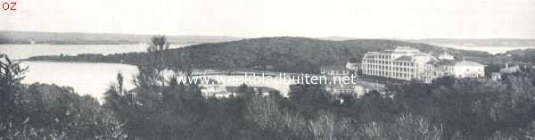 Kroati, 1924, Onbekend, Het eiland Brioni en z'n sprookjestuin. Gezicht op Brioni, met een gedeelte van het hotel-complex