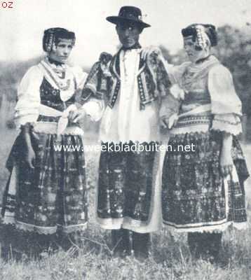 Kroati, 1924, Onbekend, Jonge man met jonge meisjes van Noord-Joegoslavi
