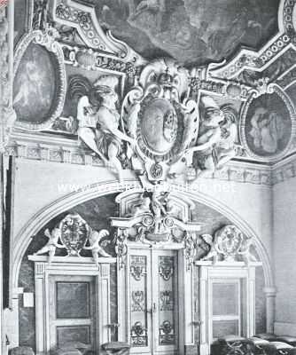 Frankrijk, 1925, Fontainebleau, Paleizen en kasteelen om Parijs. Fontainebleau. Chapelle de la Trinit, Tribune du Roi